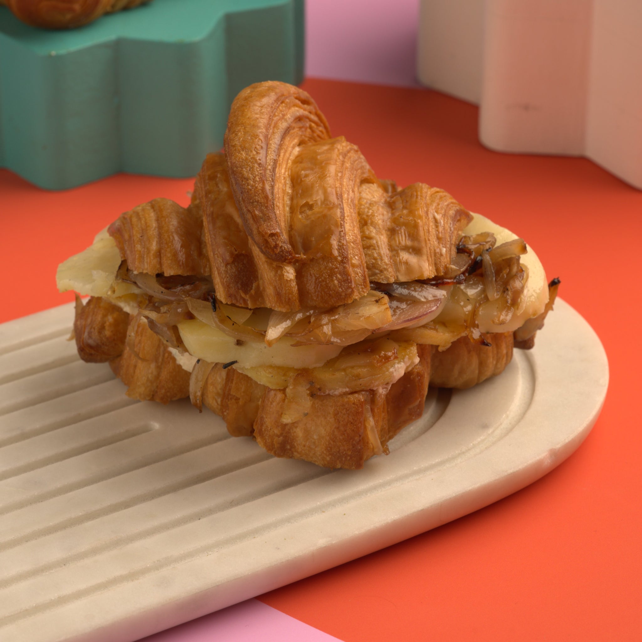 Creamy Garlic and Potato with Caramelized Onion with Garlic Aioli Dip (Choice Of Breads for sandwiches-Croissant, Seeded Multigrain, Brioche Bread, Focaccia, Dutch Crack