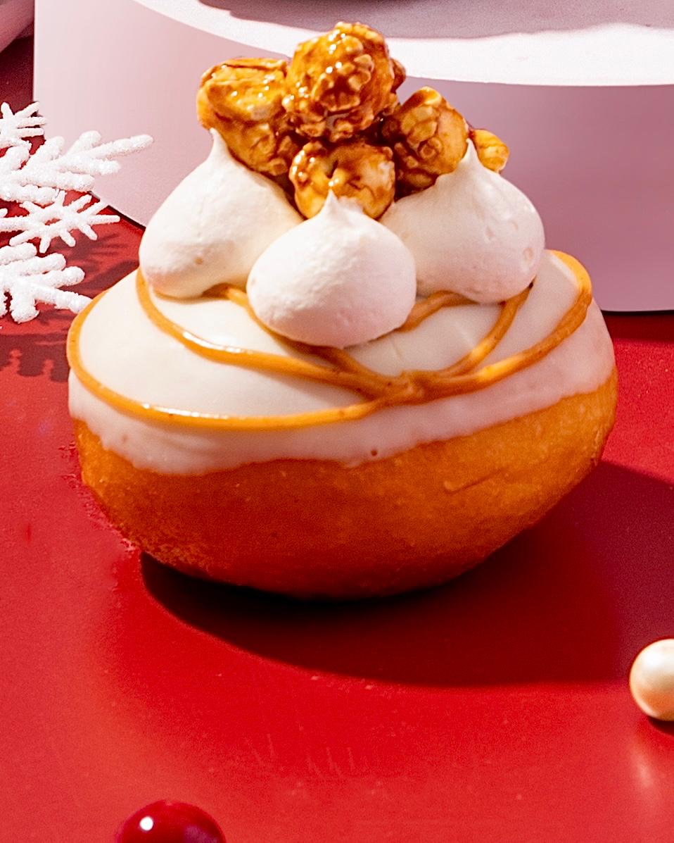 Dulce & Cream Donut